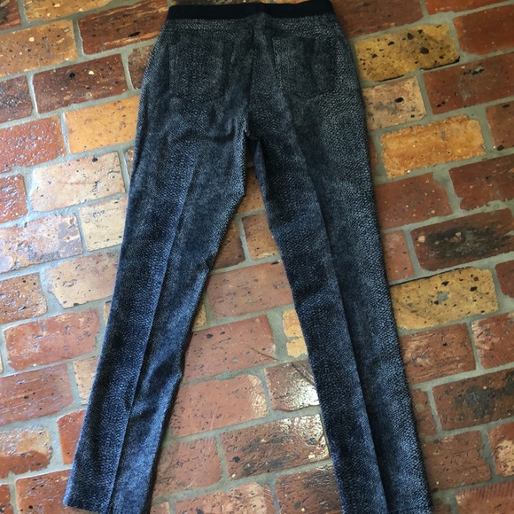 Tribal snakeskin print pull on elastic waist pants sz6 - Picture 6 of 10